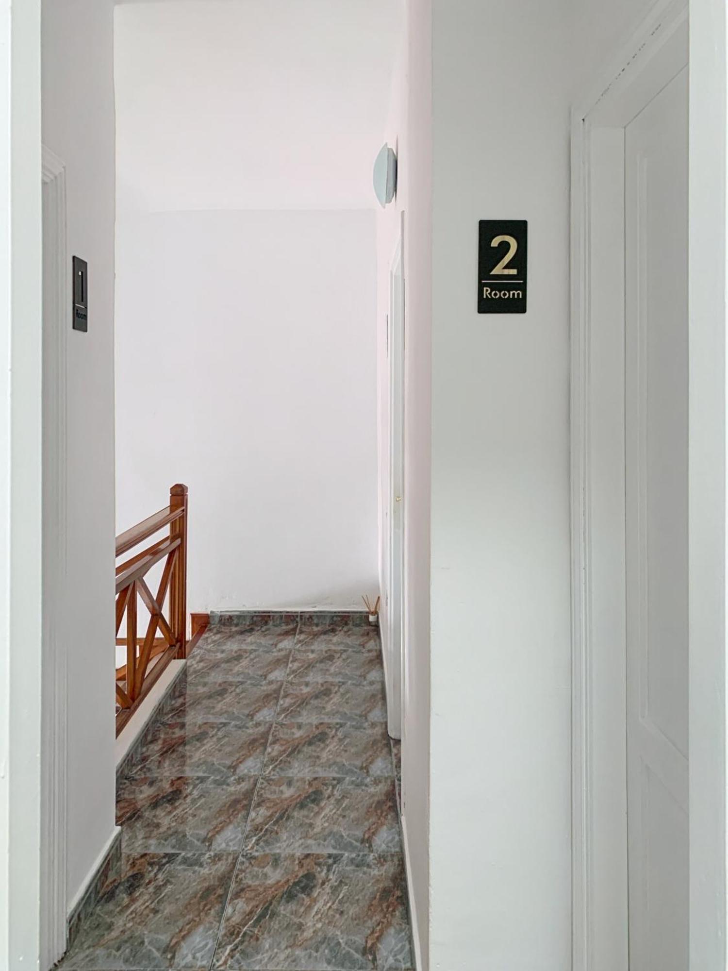 Habitaciones Privadas Cerca De La Playa Y Aeropuerto En Casa Compartida Con Otros Huespedes Плайя-Онда Екстер'єр фото